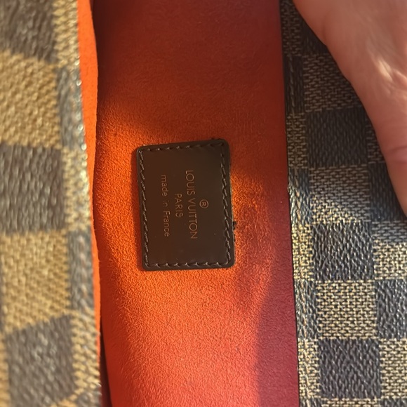 Louis Vuitton bag - Picture 3 of 3